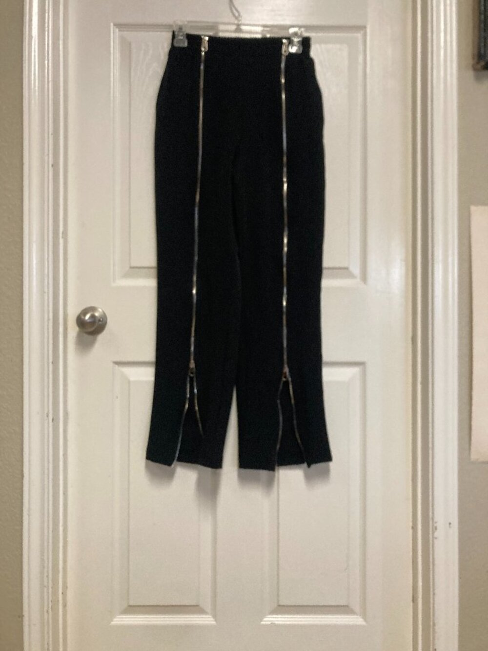 FUN pants 2 zipper front black size medium women's
